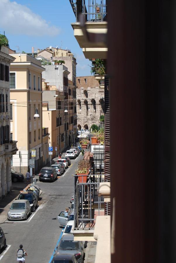 Nuances The Colosseum Apartment Rzym Zewnętrze zdjęcie